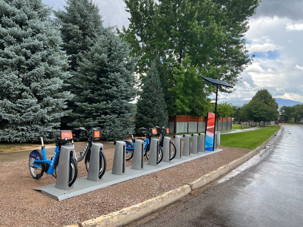 Local bike-share company WE-cycle expands to Carbondale - Vimarsana News